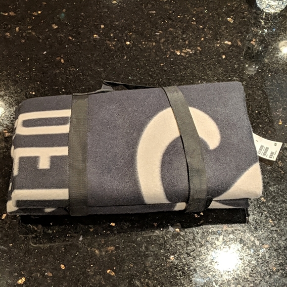 H&M outdoor fleece blanket.